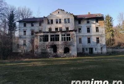 Casă cu 30 camere cu Teren 30000 Mp în Marila - 3