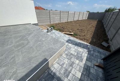 Casă cu 3 camere cu Teren 300 Mp în Aurel Vlaicu