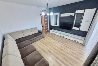Apartament cu 2 camere decomandat în Girocului