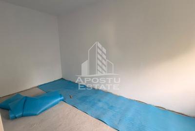 Apartament cu 3 camere semidecomandat în Șagului