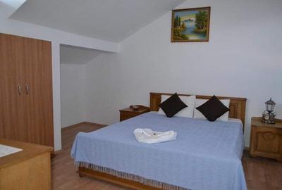 Casă cu 4 camere cu Teren 1000 Mp în Central - 3