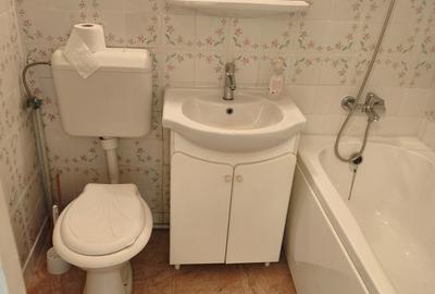 Apartament cu 4 camere decomandat în Drumul Taberei - 6