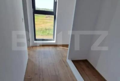 Casă cu 4 camere cu Teren 300 Mp în Buziașului - 1