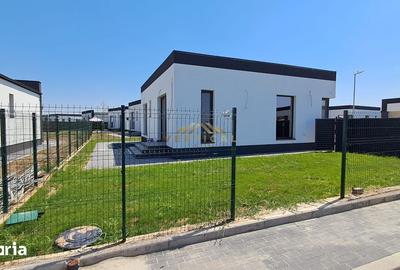Casă cu 3 camere cu Teren 353 Mp în Vidra - 2