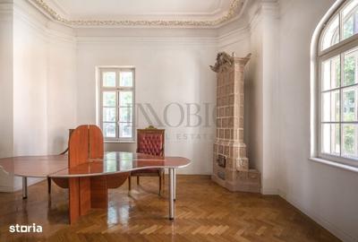 Casă cu 4 camere cu Teren 707 Mp în Romană