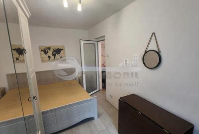 Apartament cu 2 camere semidecomandat în Podu Roș - 3