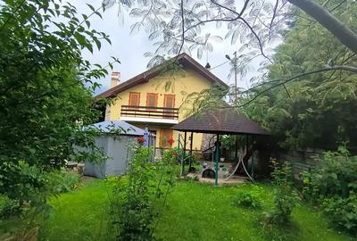 Casă individuală cu 7 camere cu Canalizare în Breaza de Sus - 2
