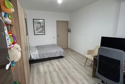 Apartament cu 3 camere decomandat în Dudu