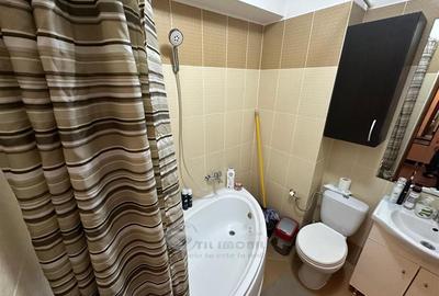 Apartament cu 3 camere decomandat în Tătărași - 6