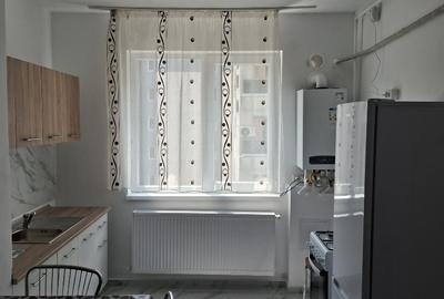 Apartament cu 2 camere decomandat în Roșu - 3