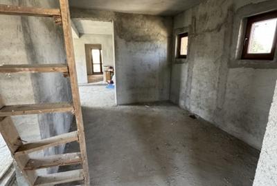 Casă individuală cu 7 camere cu Teren 2274 Mp în Târgșoru Vechi - 15