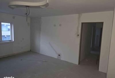 Apartament cu 3 camere decomandat în Central - 4