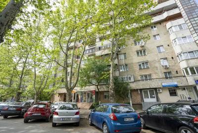 Apartament cu 4 camere decomandat în Decebal - 8