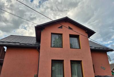 Casă cu 4 camere în Central - 7