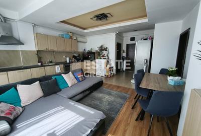 Apartament cu 3 camere decomandat, mobilat în Fratelia