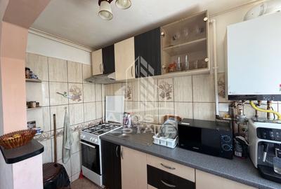 Apartament cu 3 camere semidecomandat în Dacia - 10