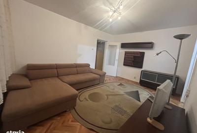 Apartament cu 3 camere semidecomandat în Aradului