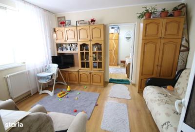 Apartament cu 2 camere semidecomandat în Micro 19
