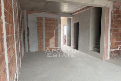 Duplex cu 4 camere cu Canalizare în Fabric - 2