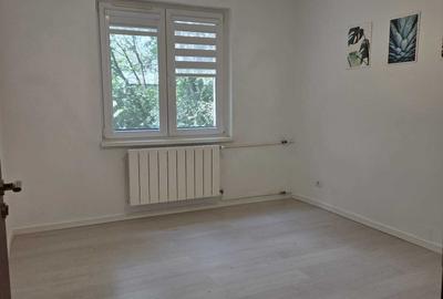 Apartament cu 3 camere decomandat în Crângași - 4