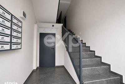 Apartament cu 3 camere decomandat în Trivale