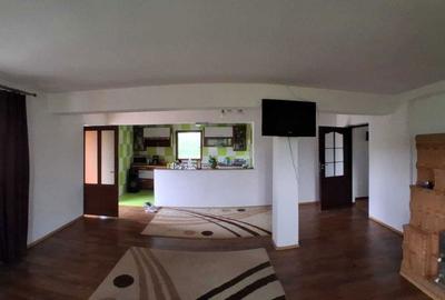 Casă cu 4 camere în Tufeni - 4