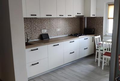 Apartament cu 3 camere decomandat în Vitan - 12
