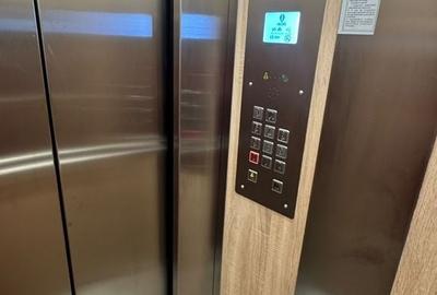 Apartament cu 3 camere decomandat în Orizont