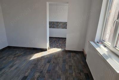 Spațiu comercial, de 597 mp, în Central - 1