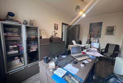Apartament cu 2 camere semidecomandat în 22 Decembrie - 1