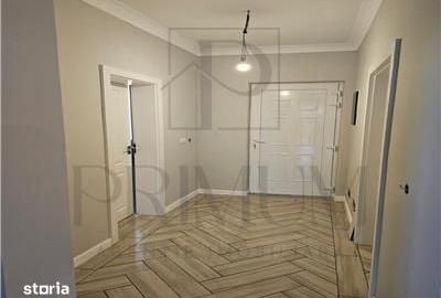 Casă cu 5 camere cu Teren 350 Mp în Central - 8