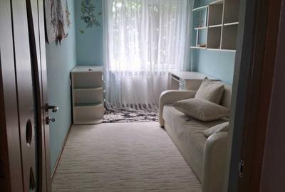 Apartament cu 3 camere decomandat în Independenței