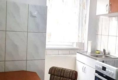Apartament cu 2 camere semidecomandat în Gemenii - 3