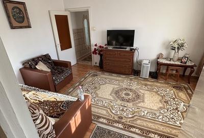 Apartament cu 3 camere în Casa de Cultură - 1