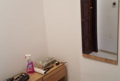 Garsonieră decomandată în Central - 1