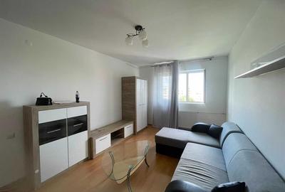 Apartament cu 2 camere decomandat în Titan