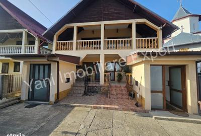 Casă cu 4 camere în Curtea de Argeș