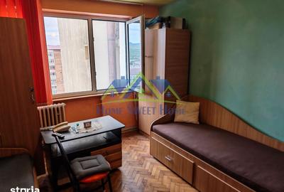 Apartament cu 2 camere decomandat în Central - 4