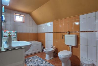 Casă cu 5 camere cu Teren 814 Mp în Sânnicolau Mic - 10