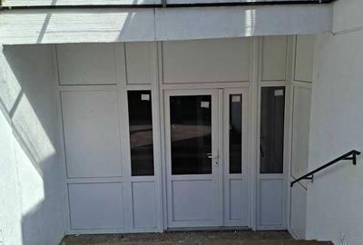 Spațiu comercial, de 80 mp, în Central - 2