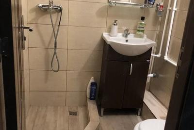 Apartament cu 2 camere decomandat în Olimpia-Stadion