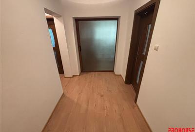 Apartament cu 2 camere decomandat în Central - 3