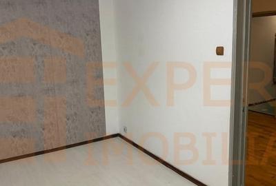 Apartament cu 3 camere semidecomandat, mobilat în Inel II - 3
