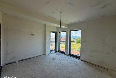 Casă cu 5 camere cu Teren 417 Mp în Tărlungeni