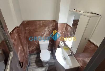 Apartament cu 3 camere decomandat în Orizont