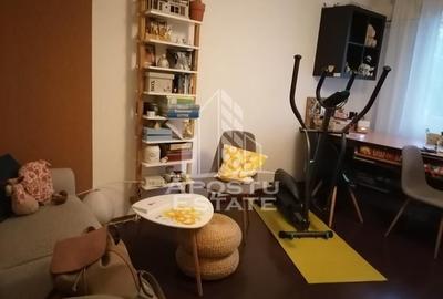 Garsonieră decomandată, mobilată în Complex Studențesc