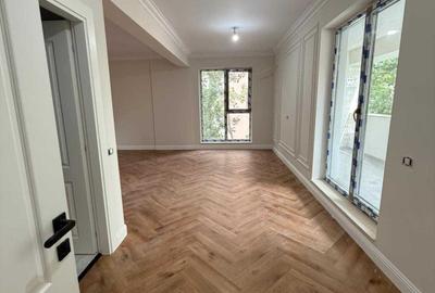 Apartament cu 4 camere decomandat în Herăstrău - 2