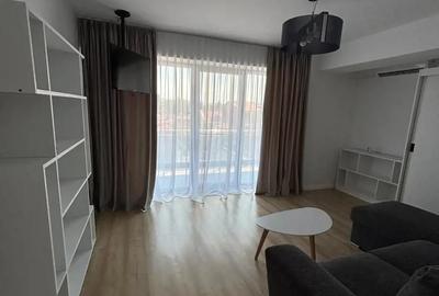 Apartament cu 2 camere, mobilat în 13 Septembrie