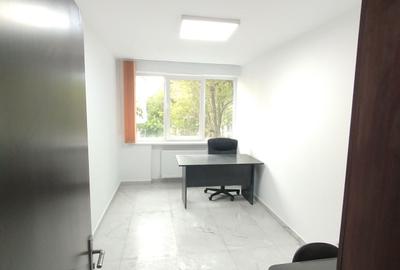 Spațiu comercial, de 46 mp, în Policlinica - 6