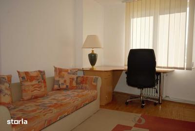 Apartament cu 3 camere decomandat în Central - 7